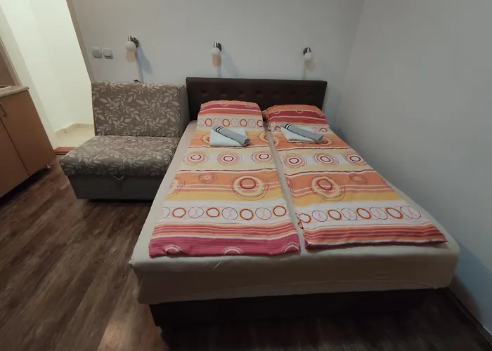 Elizabeta Lejlighed *